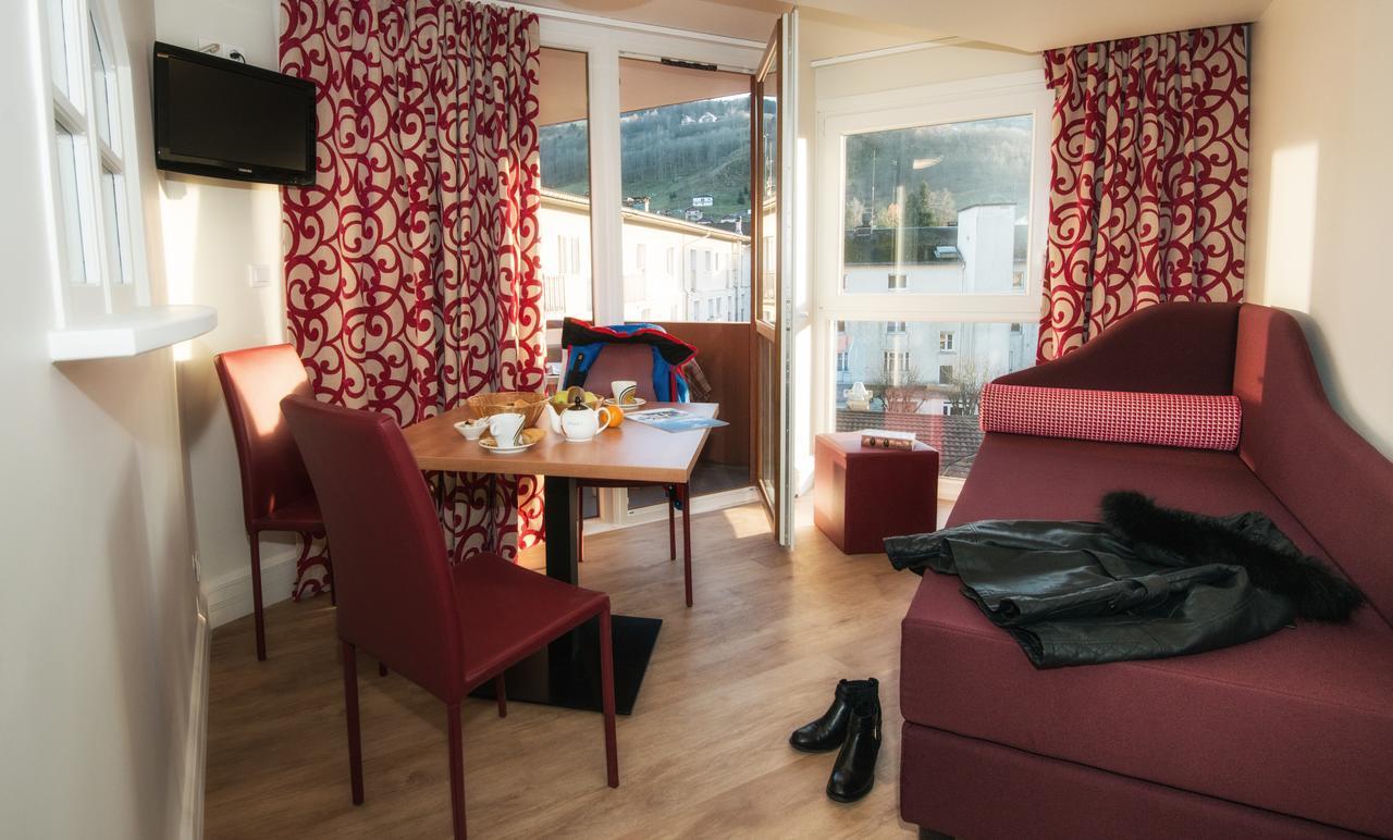 Hotel Les Vallees Labellemontagne La Bresse Exteriör bild